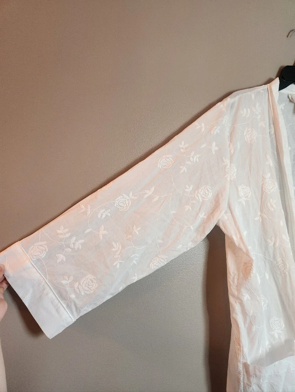 Charter Club Intimates White Sheer Floral Embroidered Robe 100% Cotton. Size XL